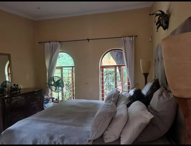 4 BEDROOM PROPERTY TO RENT IN WESTDENE